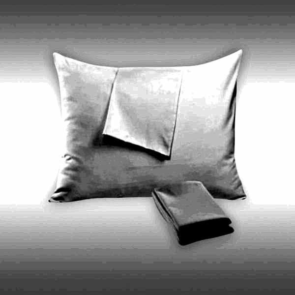 83 Tel Saten Çizgili Otel Yastık Kılıfı 60x80 cm